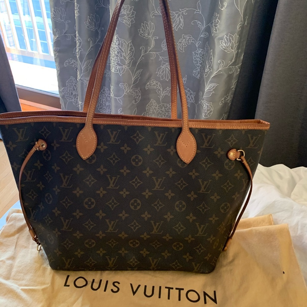 Louis Vuitton Neverfull MM